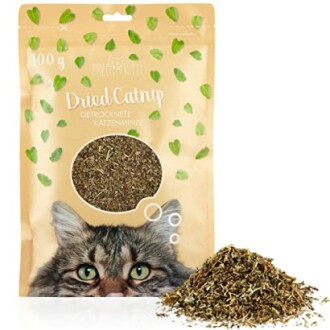 Package of dried catnip with a cat illustration.